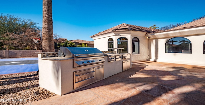 New outdoor cooking station