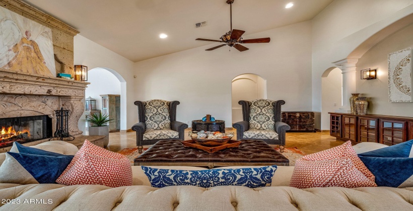 Built ins and custom paint in niche. Vaulted ceilings and custom lighting accents.