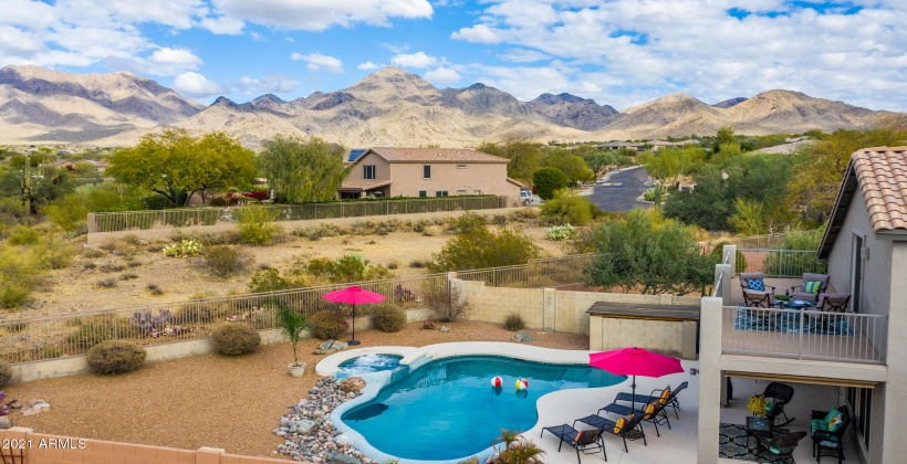 MASSIVE BACKYARD! SO PRIVATE! NO HOMES BEHIND-ONLY DESERT OPEN LAND! MOUNTAIN VIEWS EVERYWHERE!