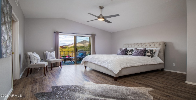 LUXURY MASTER BEDROOM WITH BALCONY!