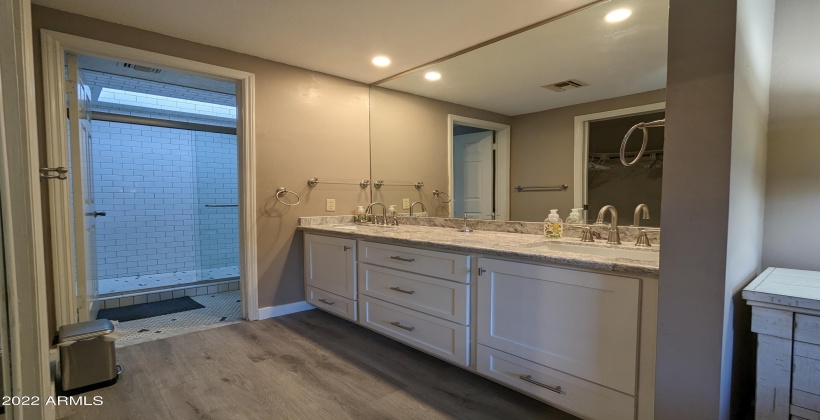 Featuring New Granite Counters/Vanity, and Nickel Hardware