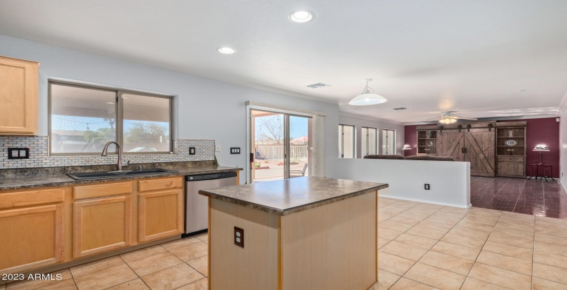 Open concept Kitchen