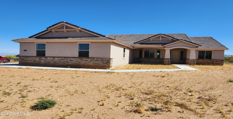 ACTUAL PICTURE OF THE COMPLETED HOME. 4 BEDROOM, 2 BATH, 2331 SQFT, FIREPLACE ON AN ACRE LOT