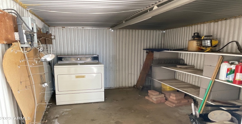 Storage Shed with gas dryer