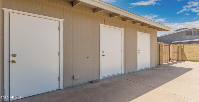 Outside Laundry with access from patiodoor to garage