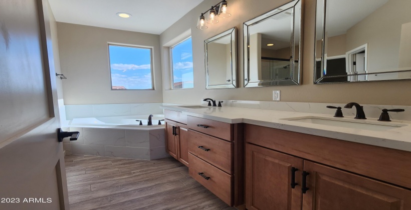 ACTUAL PICTURE OF MASTER BATH, DUAL SINKS, GRANITE COUNTER TOP