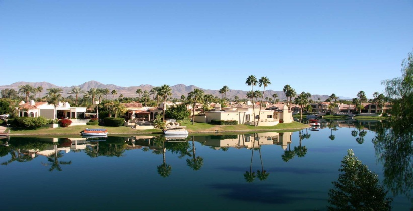 BOAT ON LAKE SERENA...FOR SCOTTSDALE RANCH RESIDENTS ONLY