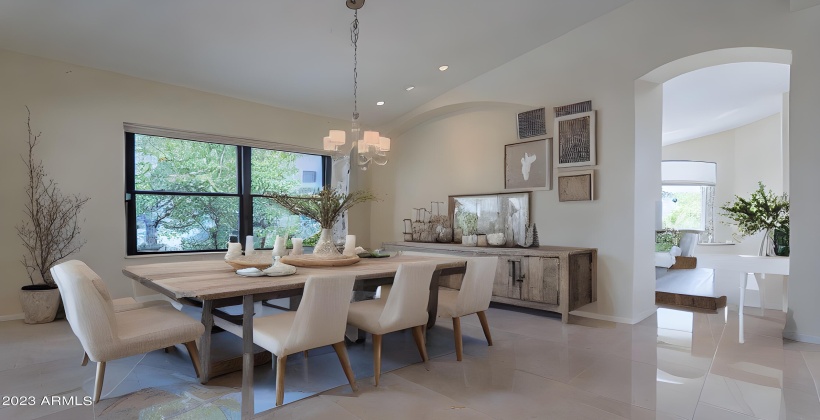 Virtually staged dining room