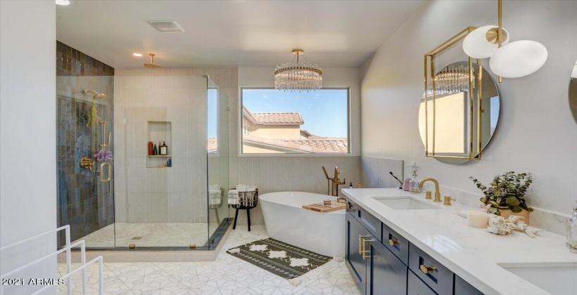 Upgraded soaking tub and glassed shower