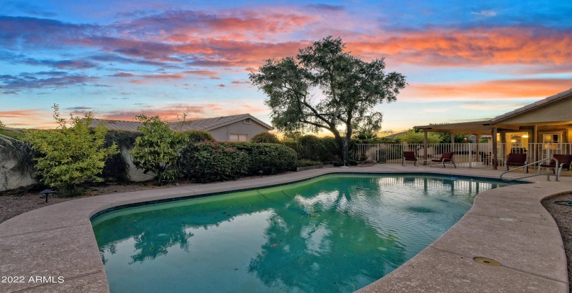 Pebble sheen pool