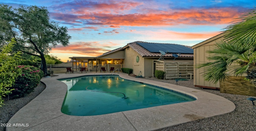 Pebble sheen pool