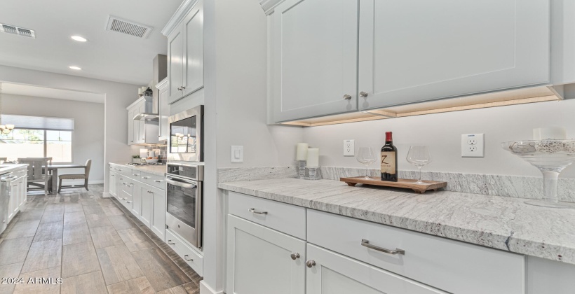 Serving Area between Kitchen & Dining Room