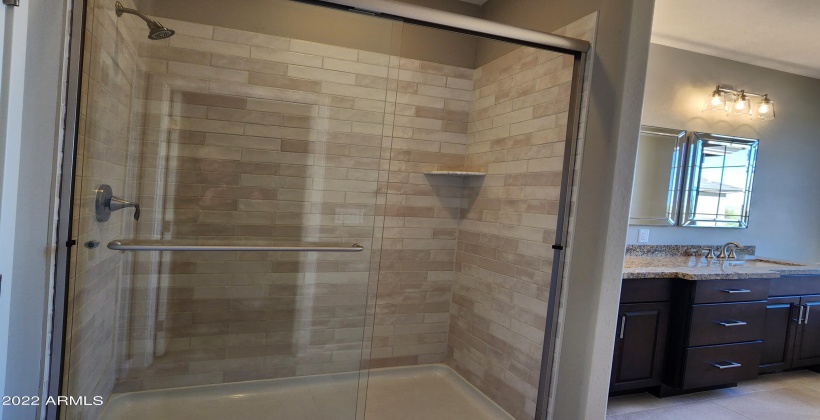 MASTER BATH SHOWER - ACTUAL PHOTO OF FINISHED HOME