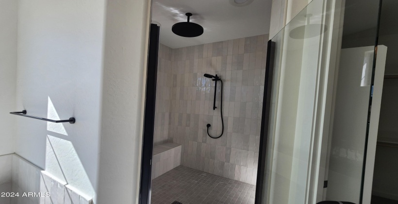 WALK IN SHOWER IN MASTER BATH (ACTUAL PICTURE OF THE FINISHED HOME AS OF APRIL 7, 2024)