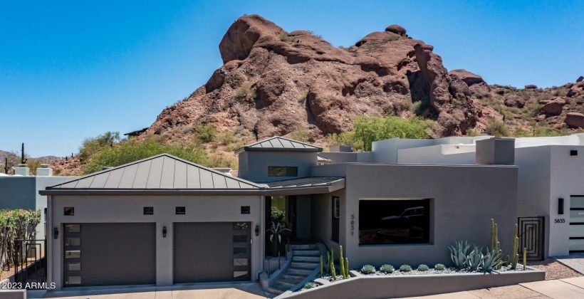 Highly Coveted Guard Gated Community Of Echo Canyon