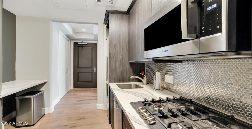 Kitchen with Bosh Appliances