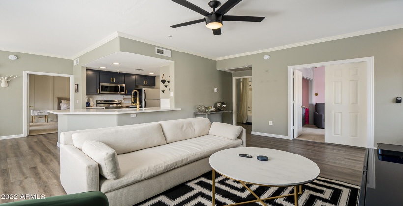 open floorplan/ living room