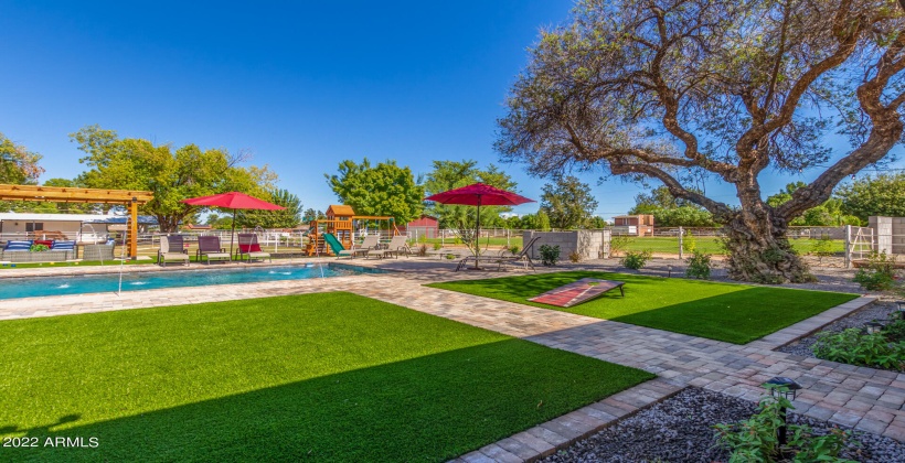 Corn hole, bocce, putting green.